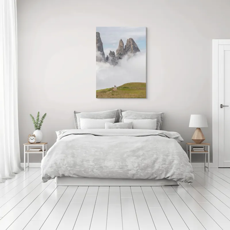 Tablou Canvas, "Drumeție printre piscuri învăluite în nori", Nori, Vârfuri, Munți, Drumeți, Câmpie, Cețuri, Peisaj, Natură, 70 x 100 cm – poza 3