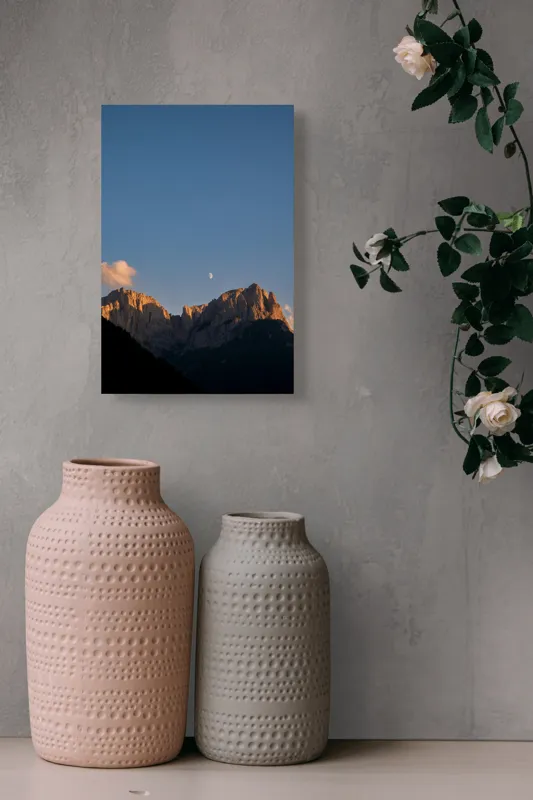 Tablou Canvas, "Luna răsare peste munții aurii", Munte, Apus, Cer, Lună, Umbre, Lumini, Rocă, Natură, Liniște, 26 x 39 cm – poza 6
