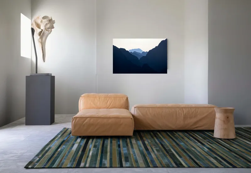 Tablou Canvas, "Umbre albastre între munți semeți", Munți, Siluete, Albastru, Orizont, Lumină, Răsărit, Calm, Mister, Natură, Vârfuri, 90 x 50 cm – poza 8