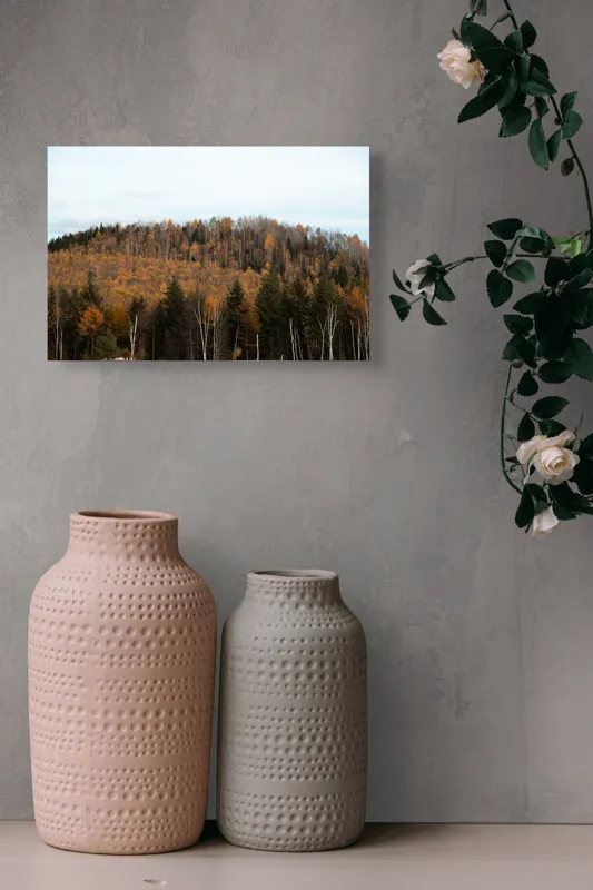 Tablou Canvas, "Pădurea toamnei în culori calde", Pădure, Toamnă, Culori, Copaci, Natură, Frunziș, Cer, Armonie, Peisaj, Tranquilitate, 39 x 26 cm – poza 4