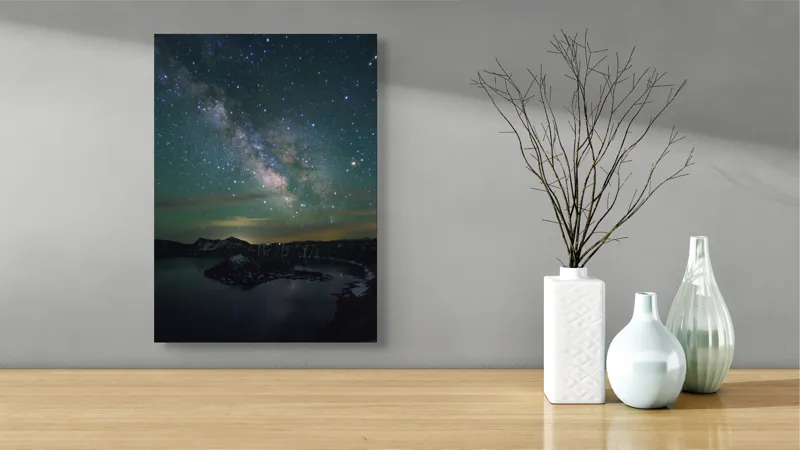 Tablou Canvas, "Magia cerului deasupra lacului liniștit", Stele, Galaxie, Lac, Munți, Reflecție, Cer, Noapte, Mister, Infinit, Splendoare, 39 x 54 cm – poza 4