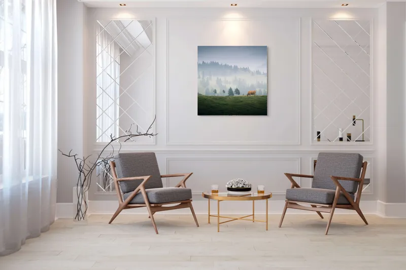 Tablou Canvas, "Văcuța solitară pe câmpul de munte", Nor, Vârfuri, Pini, Vaci, Iarbă, Lumină, Ceață, Peisaj, Tranquilitatea, Natură, 100 x 100 cm – poza 7