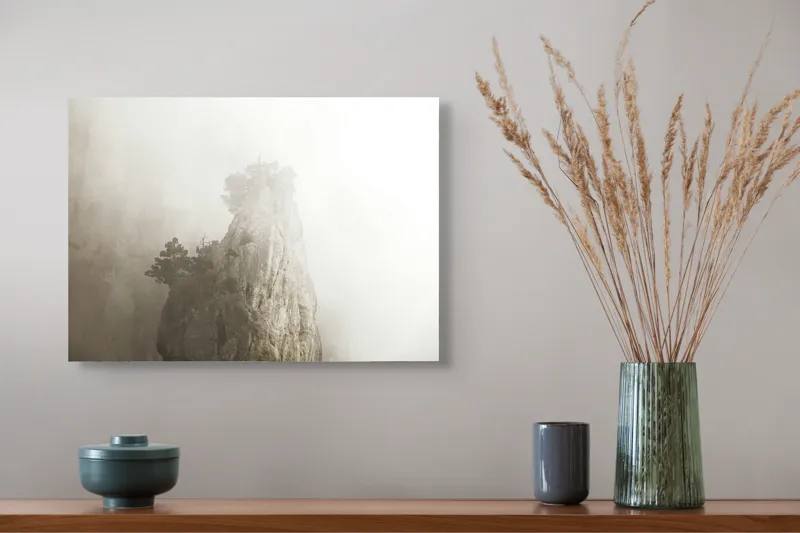Tablou Canvas, "Vârf de stâncă în ceață densă", Piatra, Ceață, Copaci, Mister, Înălțime, Natură, Calm, Singurătate, Seninătate, Eleganță, 54 x 39 cm – poza 4