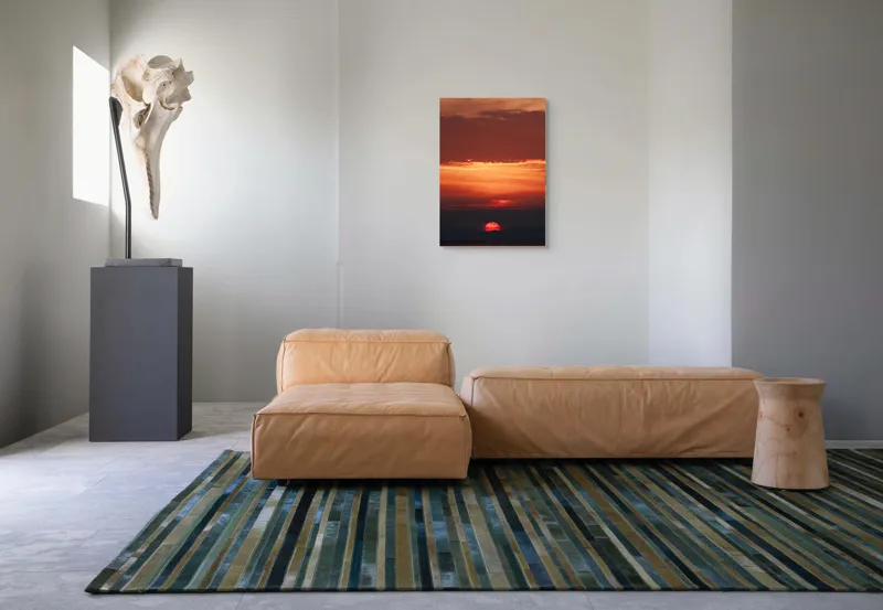 Tablou Canvas, "Soarele roșu la apus de soare", Apus, Soare, Nori, Siluetă, Munte, Roșu, Orizont, Cer, Noapte, Lumină, 50 x 70 cm – poza 7