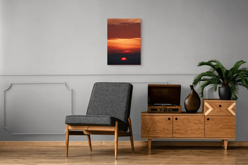 Tablou Canvas, "Soarele roșu la apus de soare", Apus, Soare, Nori, Siluetă, Munte, Roșu, Orizont, Cer, Noapte, Lumină, 50 x 70 cm – poza 8