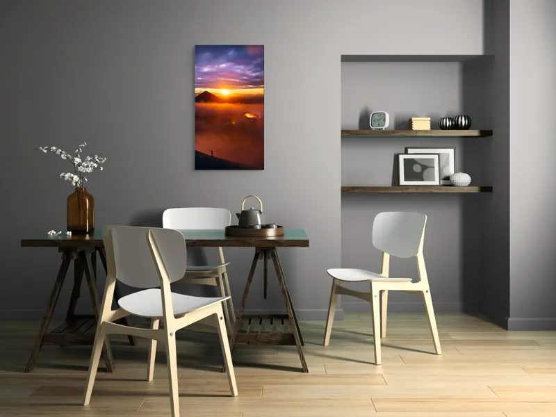 Tablou Canvas, "Explorator în fața vulcanului activ", Serenitate, Vârf, Apus, Lavă, Fum, Cer, Siluetă, Măreție, Natură, Culoare, 50 x 90 cm – poza 4