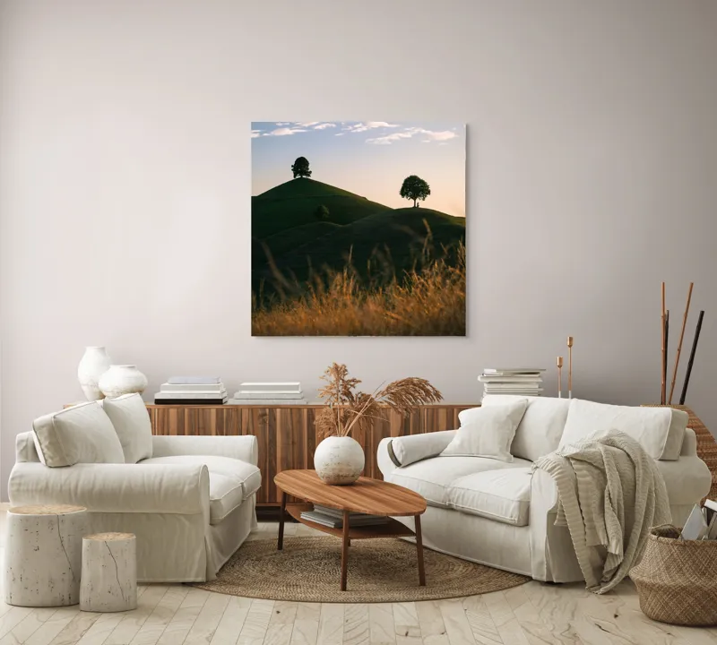 Tablou Canvas, "Dealuri mângâiate de lumină blândă", Apus, Dealuri, Solitar, Copaci, Peisaj, Calm, Natură, Siluetă, 100 x 100 cm – poza 3