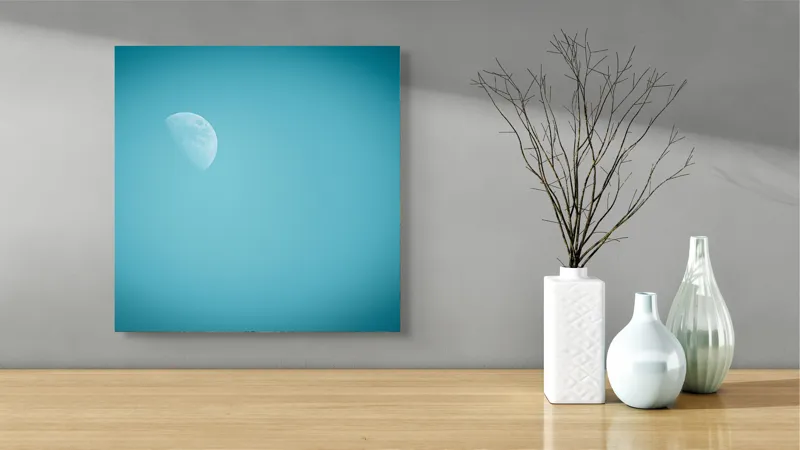 Tablou Canvas, "Luna printre nuanțe de albastru", Lună, Cer, Albastru, Asfințit, Mister, Lumină, 50 x 50 cm – poza 3