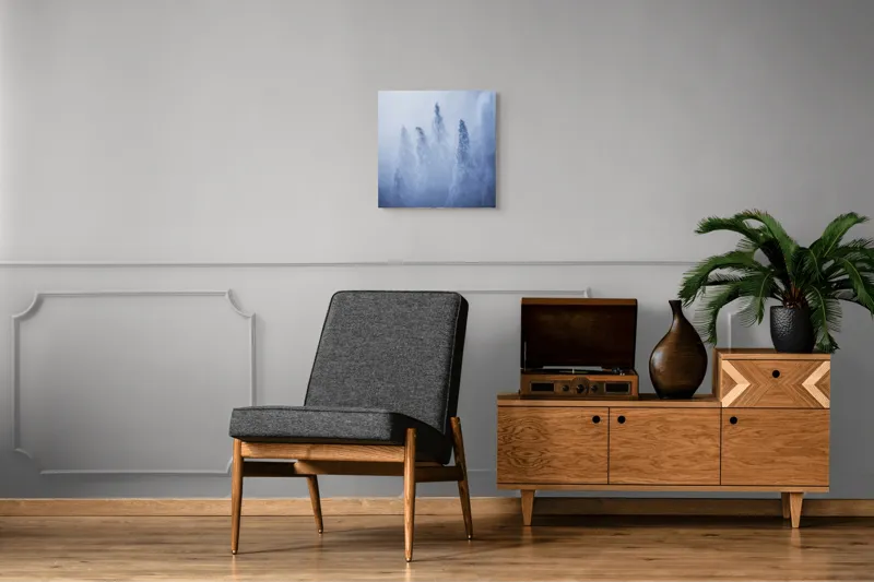 Tablou Canvas, "Înghețul în pădurea tăcută", Mister, Frig, Ceață, Taină, Iarnă, Brazi, Îngheț, Natură, 50 x 50 cm – poza 6