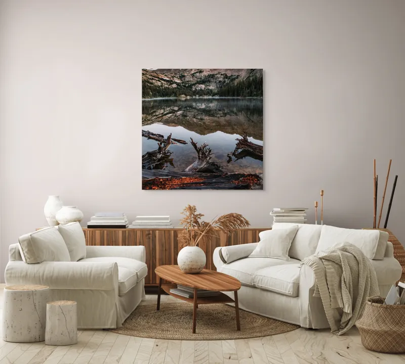 Tablou Canvas, "Reflexiile muntelui în lac liniștit", Reflecție, Măreție, Natură, Tranquilitate, Munți, Liniște, Frumusețe, Lemn, Apus, Apă, Sălbăticie, Peisaj, 100 x 100 cm – poza 3