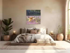 Tablou Canvas, "Vacă din Highlands printre flori mov", 100 x 100 cm – poza 4