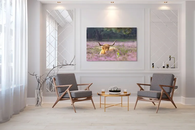 Tablou Canvas, "Vacă din Highlands printre flori mov", 150 x 100 cm – poza 7