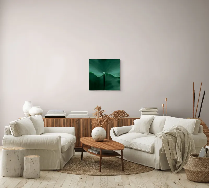 Tablou Canvas, "Ritm de picături pe frunză verde", Verde, Frunze, Picături, Rouă, Natură, Serenitate., 50 x 50 cm – poza 7