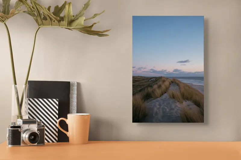 Tablou Canvas, "Amurg pe dunele de nisip", Apus, Nisip, Dune, Iarbă, Cer, Nori, Ocean, Liniște, Natură, Împăcare, 26 x 39 cm – poza 3