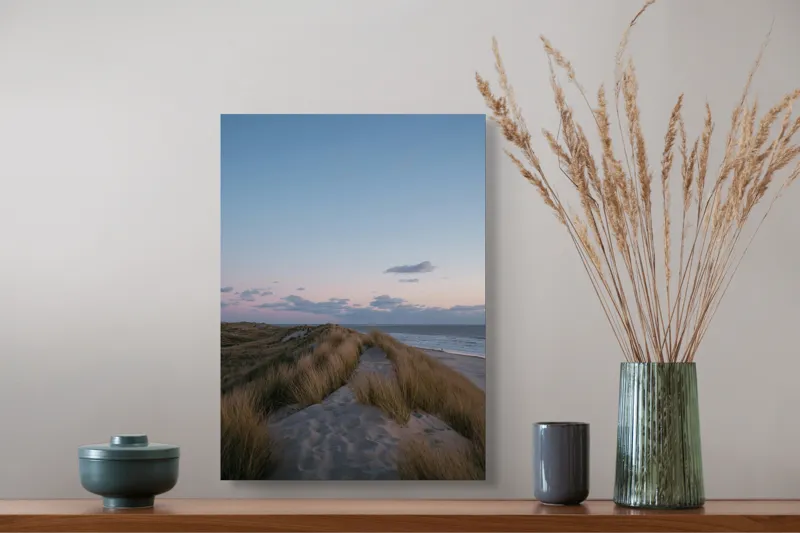 Tablou Canvas, "Amurg pe dunele de nisip", Apus, Nisip, Dune, Iarbă, Cer, Nori, Ocean, Liniște, Natură, Împăcare, 39 x 54 cm – poza 3