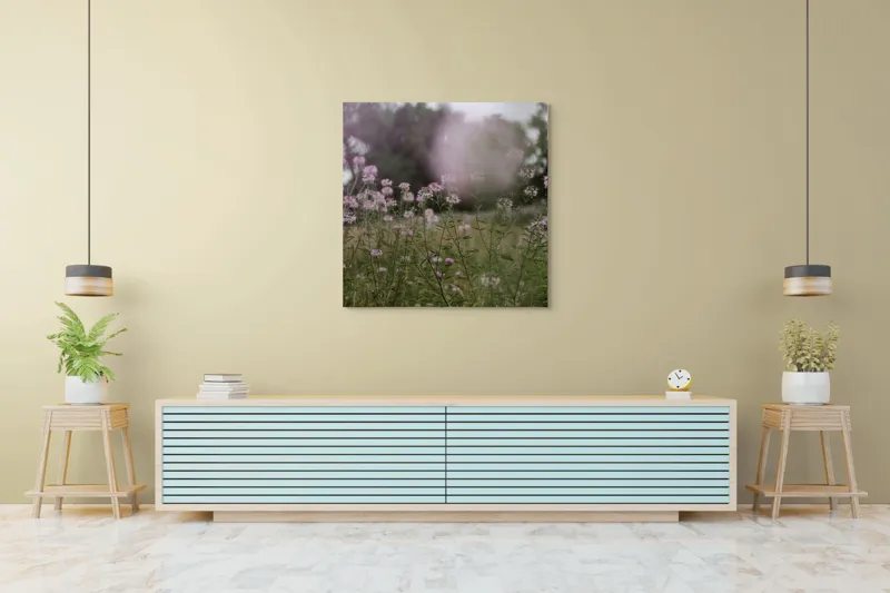 Tablou Canvas, "Dansul florilor în adierea vântului", Flori, Roz, Câmp, Verdeață, Cer, Copaci, Primăvară, Natură, Delicat, Seninătate, 100 x 100 cm – poza 5