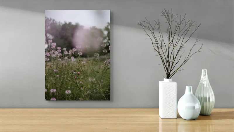 Tablou Canvas, "Dansul florilor în adierea vântului", Flori, Roz, Câmp, Verdeață, Cer, Copaci, Primăvară, Natură, Delicat, Seninătate, 39 x 54 cm – poza 4