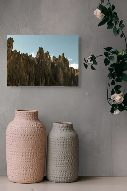 Tablou Canvas, "Piscurile stâncoase sub cer albastru", Scut, Creste, Ascuțite, Spectaculoase, Impunătoare, Naturale, Magnifice, Stâncoase, Majestuoase, Tăcute, 54 x 39 cm – poza 8