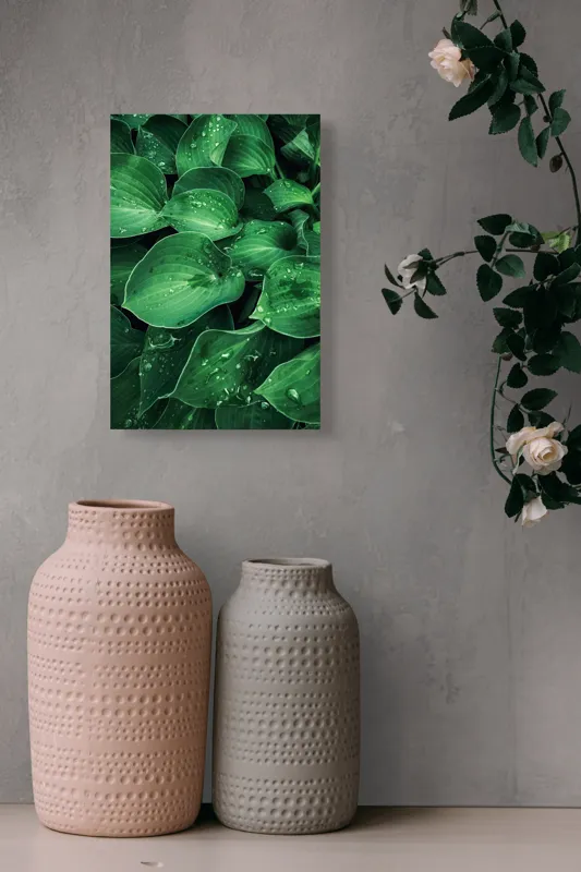 Tablou Canvas, "Frunzele prospăt spălate de ploaie", Frunze, Verde, Picături, Prospețime, Natură, Frumusețe, Vitalitate, 26 x 39 cm – poza 6