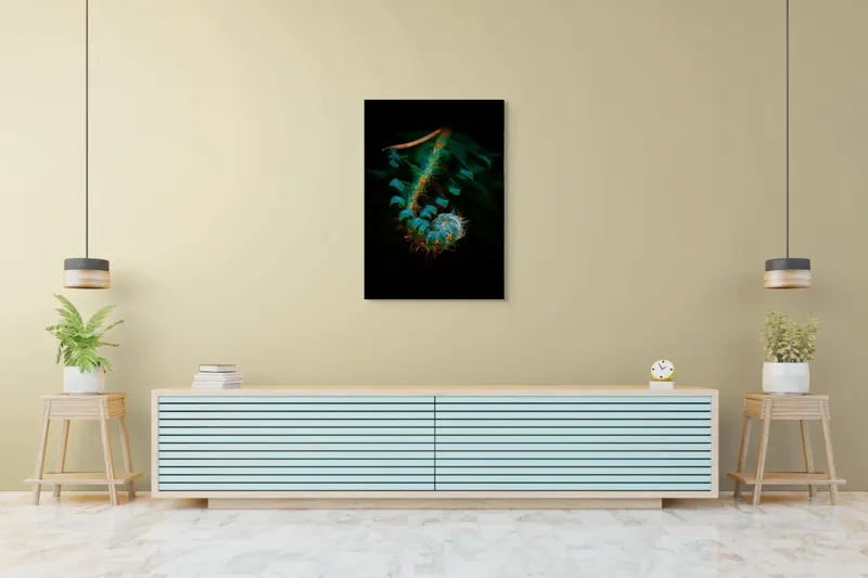 Tablou Canvas, "Îmbrățișarea secretă a frunzei verzi", Frunza, Spiralată, Verde, Misterioasă, Elegantă, Fragedă, Întunecată, Textură., 70 x 100 cm – poza 5