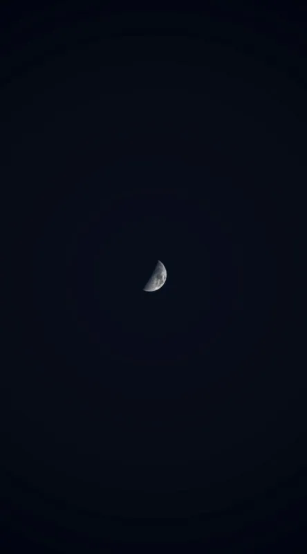 Tablou Canvas, "Luna în misterul nopții adânci", Mister, Noapte, Lună, Tăcere, Infinit, Lumină, Cer, Pace, 50 x 90 cm – poza 2