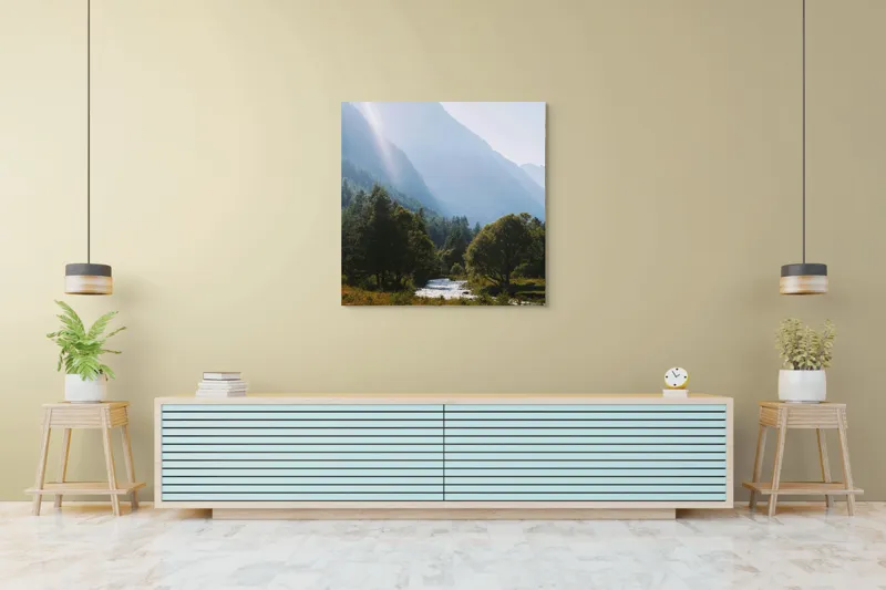 Tablou Canvas, "Râul strălucind printre munți majestoși", Munți, Râu, Copaci, Lumină, Cer, Natură, Pădure, Vârfuri, Verdeață, Peisaj, 100 x 100 cm – poza 5