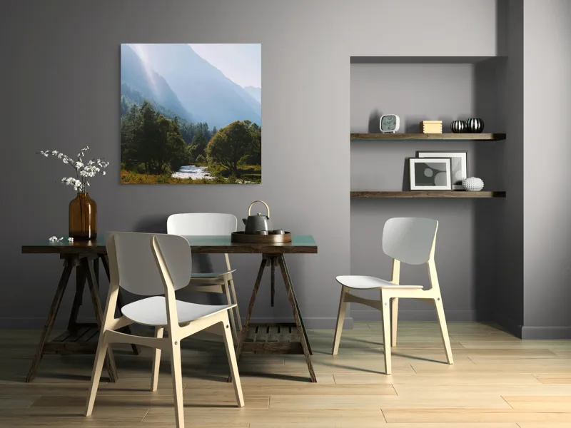 Tablou Canvas, "Râul strălucind printre munți majestoși", Munți, Râu, Copaci, Lumină, Cer, Natură, Pădure, Vârfuri, Verdeață, Peisaj, 100 x 100 cm – poza 6