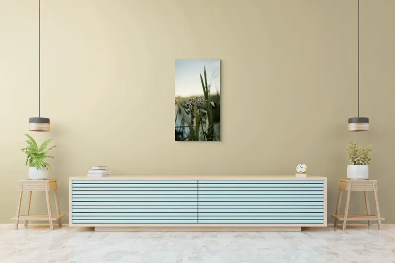 Tablou Canvas, "Flori delicate lângă apă liniștită", Flori, Iarbă, Apă, Cer, Peisaj, Natură, Verde, Lumină, Delicat, Blând., 50 x 90 cm – poza 6
