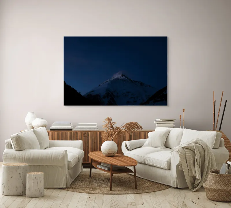 Tablou Canvas, "Vârful montan luminat de amurg", Munți, Întuneric, Vârf, Zăpadă, Cer, Noapte, Răcoare, Mister, Liniște., 150 x 100 cm – poza 3