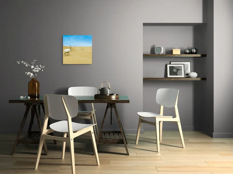 Tablou Canvas, "Oryx singur în deșertul nesfârșit", Antilopă, Deșert, Dune, Cer, Solitudine, Calm, Natură, Zare, Puritate, Armonie, 50 x 50 cm – poza 8