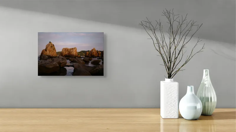 Tablou Canvas, "Rocile misterioase ale apusului marin", Pietre, Apus, Ocean, Cer, Natura, Liniste, Culori, Peisaj, Serene, Valuri, 39 x 26 cm – poza 8