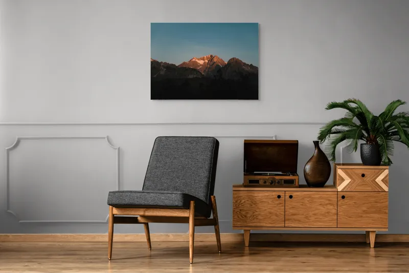 Tablou Canvas, "Lumina blândă a înserării montane", Munte, Vârf, Apus, Lumină, Umbre, Roci, Cer Albastru, Peisaj, Frumusețe, Natură, 100 x 70 cm – poza 8