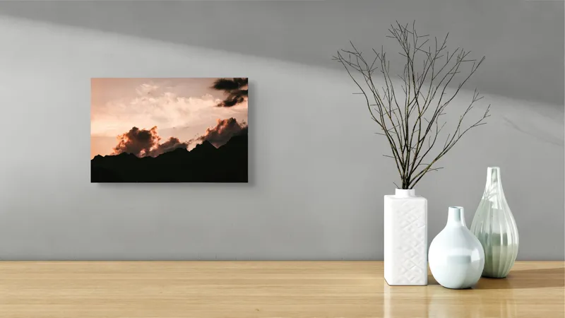 Tablou Canvas, "Nori aprinși peste vârfuri de munte", Nor, Cer, Siluetă, Amurg, Crepuscul, Vârf, Lumină, Dramatic, Peisaj, Frumusețe, 39 x 26 cm – poza 8