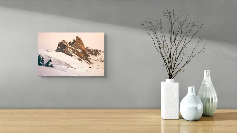 Tablou Canvas, "Munți înzăpeziți sub apus rozaliu", Pictură, Frumusețe, Măreție, Munți, Ninsoare, Majestuos, Peisaj, Tranquilitate, Splendoare, Natură, 39 x 26 cm – poza 8