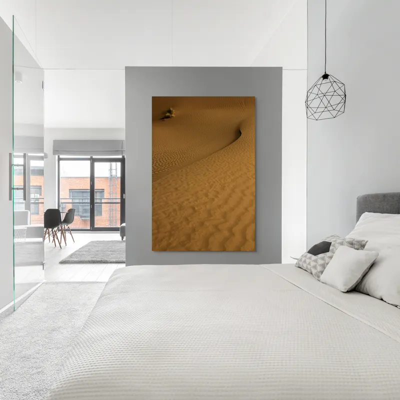 Tablou Canvas, "Ondele de nisip în deșertul vast", Deșert, Nisip, Dune, Valuri, Solitudine, Ariditate, Natură, Linie, Peisaj, Serenitate, 100 x 150 cm – poza 5