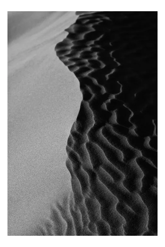 Tablou Canvas, "Lumini și umbre pe dunele desertului", Ondulare, Textură, Contrast, Dune, Umbră, Nisip, Lumină, Forme, Naturalețe, Sinuozitate, 100 x 100 cm
