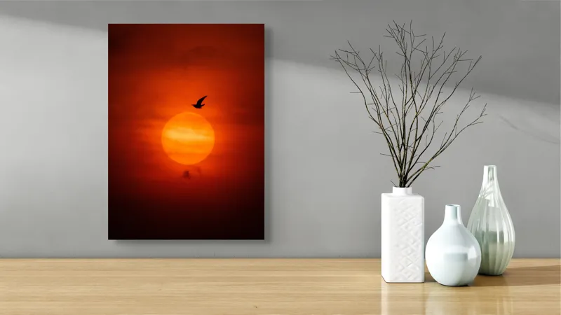 Tablou Canvas, "Zborul păsării la apusul soarelui", Cer, Apus, Pasăre, Siluetă, Portocaliu, Soare, Umbre, Norii, Calm, Frumusețe, 39 x 54 cm – poza 4