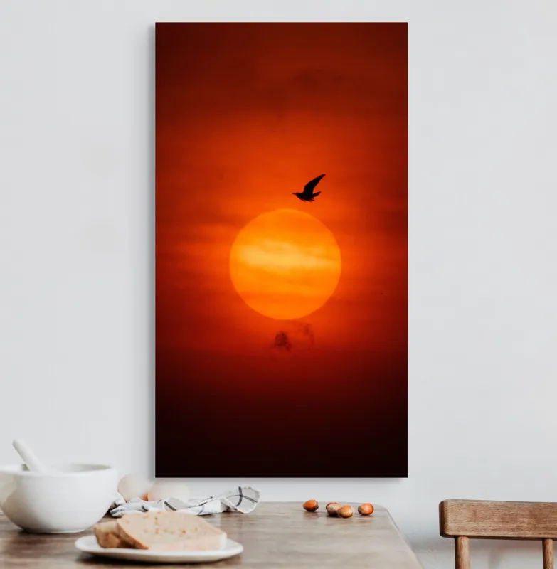 Tablou Canvas, "Zborul păsării la apusul soarelui", Cer, Apus, Pasăre, Siluetă, Portocaliu, Soare, Umbre, Norii, Calm, Frumusețe, 50 x 90 cm – poza 3