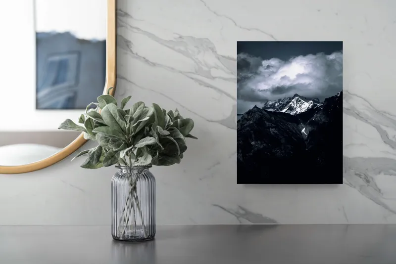 Tablou Canvas, "Muntele învăluit în umbre dramatice", Majestic, Silent, Rugged, Serene, Vast, Captivating, 26 x 39 cm – poza 4
