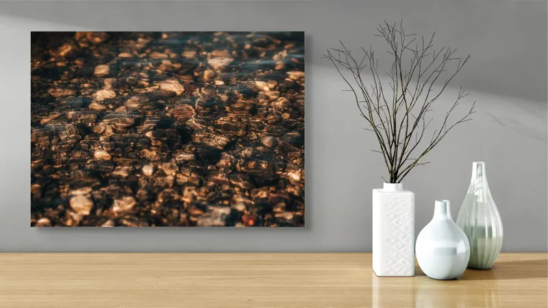 Tablou Canvas, "Pietre sub apă limpede", Pietre, Apă, Reflecții, Texturi, Natură, 70 x 50 cm – poza 3