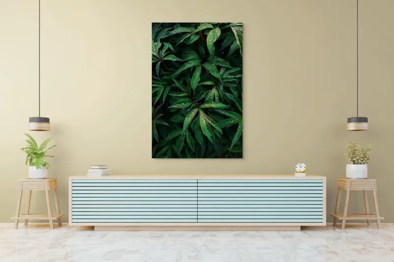 Tablou Canvas, "Frumusețea ploii printre frunze verzi", Frunze, Verde, Picături, Plante, Natură, Prospețime, Abundență, Textură, Viu, Lucios, 100 x 150 cm – poza 4