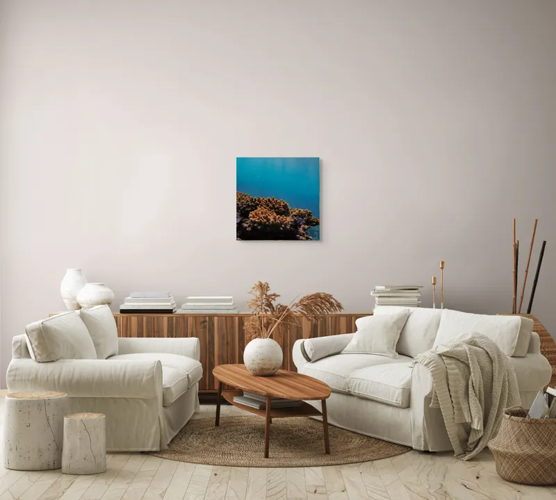 Tablou Canvas, "Corali în lumina strălucitoare a oceanului", Corali, Apă, Lumină, Albastru, Natură, Ecosistem, Ocean, Scufundare, Razele Soarelui, Viață Marină, 50 x 50 cm – poza 7