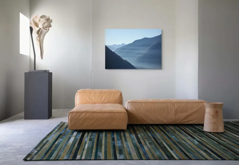 Tablou Canvas, "Unde munții întâlnesc cerul dimineața", Munți, Vale, Ceață, Răsărit, Lumină, Siluetă, Calm, Serenitate, 100 x 70 cm – poza 7