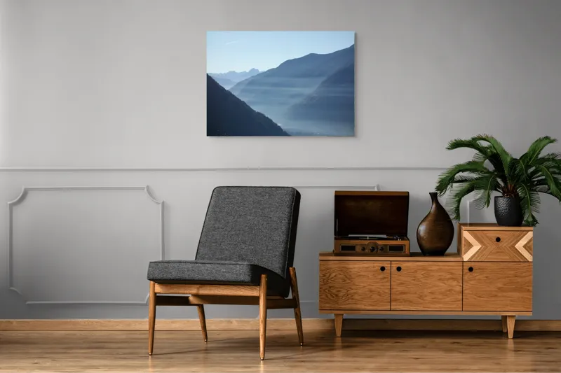 Tablou Canvas, "Unde munții întâlnesc cerul dimineața", Munți, Vale, Ceață, Răsărit, Lumină, Siluetă, Calm, Serenitate, 100 x 70 cm – poza 8