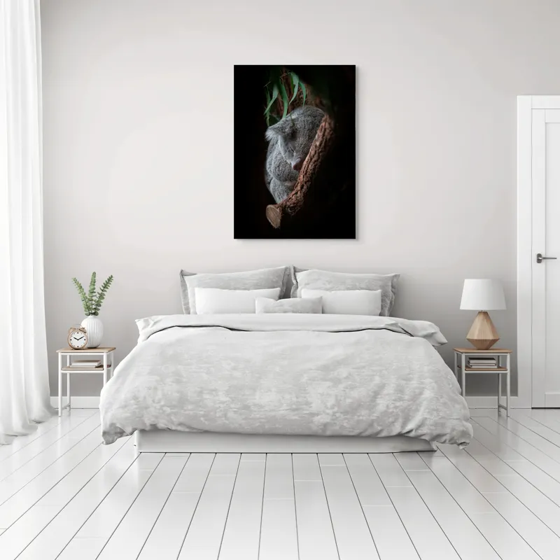 Tablou Canvas, "Koala adormit în cocon de copac", 70 x 100 cm – poza 3
