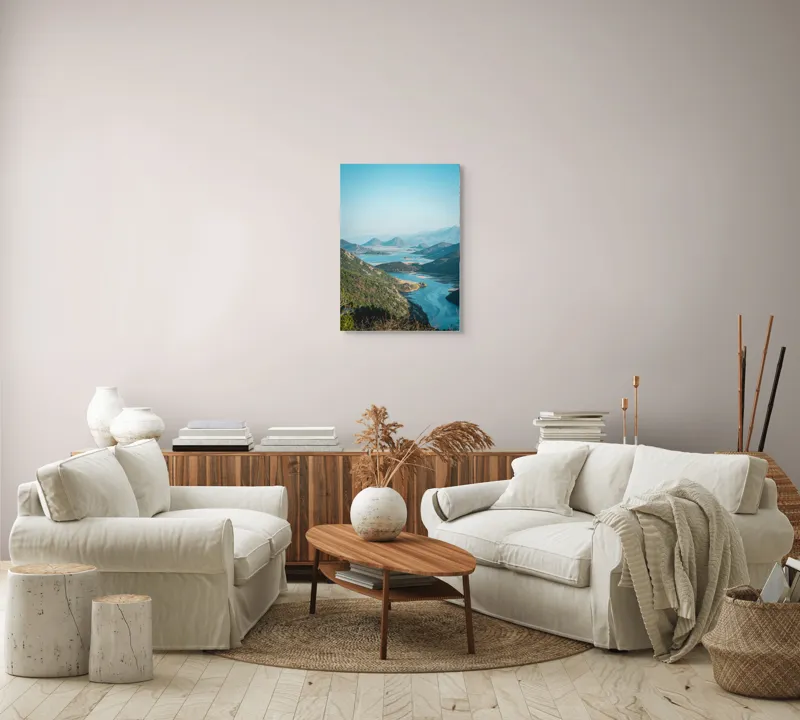 Tablou Canvas, "Peisaj montan cu lac și râu strălucitor", Frumusețe, Natură, Lacuri, Munți, Verdeață, Peisaj, Răsărit, Serenitate., 50 x 70 cm – poza 4