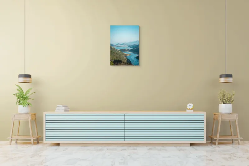 Tablou Canvas, "Peisaj montan cu lac și râu strălucitor", Frumusețe, Natură, Lacuri, Munți, Verdeață, Peisaj, Răsărit, Serenitate., 50 x 70 cm – poza 6