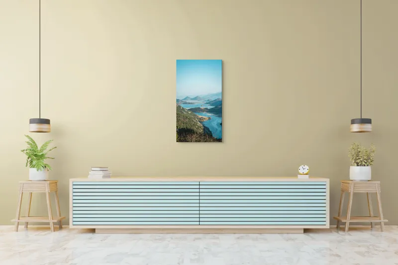 Tablou Canvas, "Peisaj montan cu lac și râu strălucitor", Frumusețe, Natură, Lacuri, Munți, Verdeață, Peisaj, Răsărit, Serenitate., 50 x 90 cm – poza 6