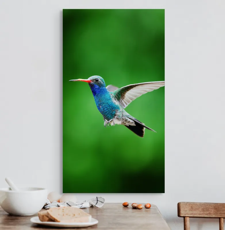 Tablou Canvas, "Colibriul grațios în zbor verde", Plutire, Vioiciune, Culori, Delicat, Energie, Fragilitate, Libertate, Aripi, Pasăre, Natură, 50 x 90 cm – poza 3