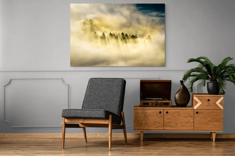 Tablou Canvas, "Lumină printre cețurile dimineții", Pădure, Ceață, Razele Soarelui, Mister, Lumină, Natură, Copaci, Peisaj, Seninătate, Vârfuri de Brazi, 150 x 100 cm – poza 8
